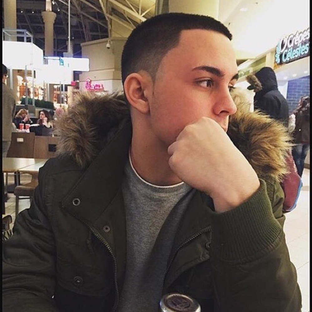 Meet your Posher, Gianni